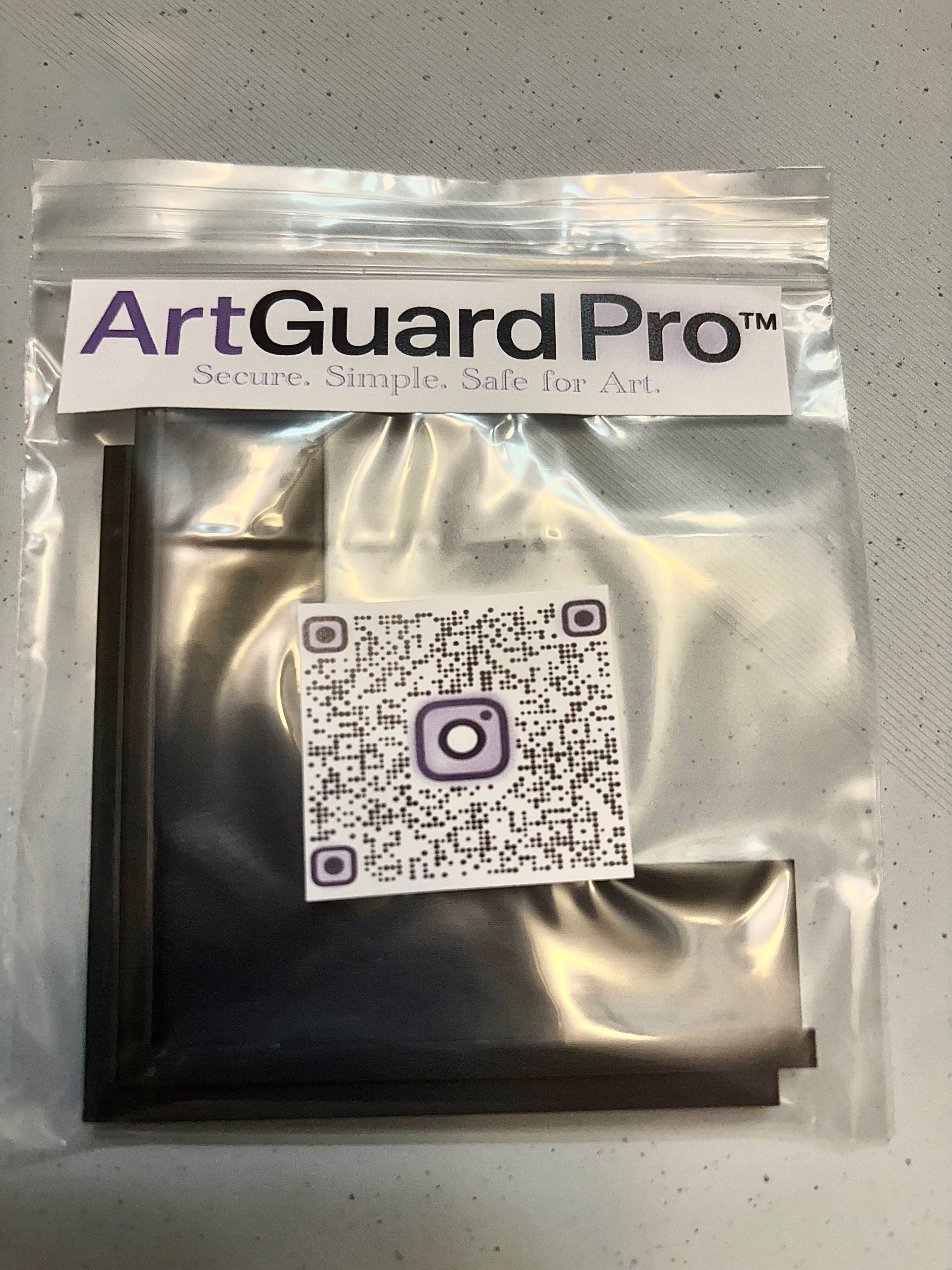 ArtGuard Poster Protector (Corner) Clips